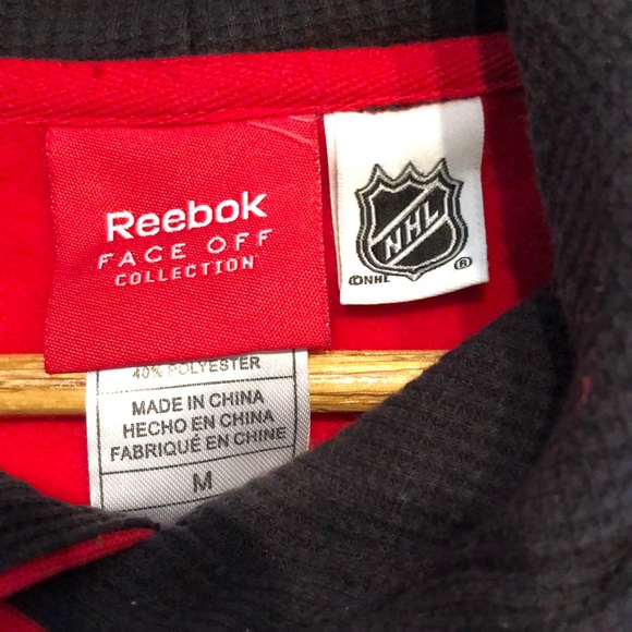 Reebok NHL Chicago Blackhawks sweatshirt - NWOT - Picture 3 of 6
